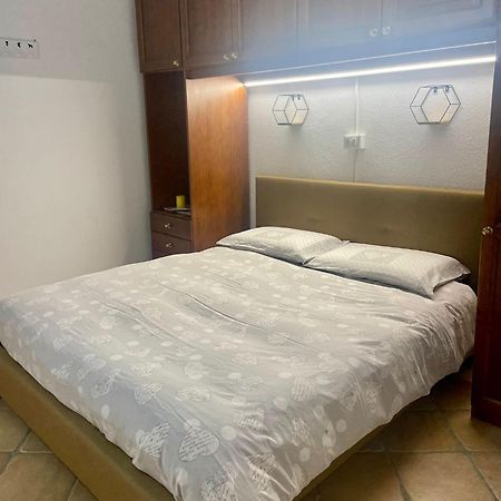 Looney Tunes Home Ольбія Екстер'єр фото