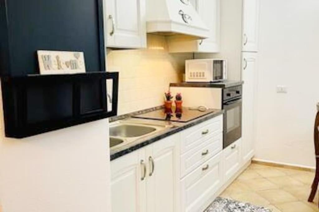 Looney Tunes Home Ольбія Екстер'єр фото